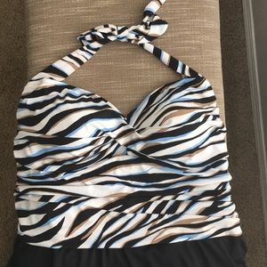 Women’s Suddenly Slim by Catalina 3X 22W-24W swim